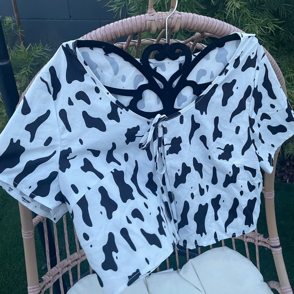 Cute tie cow top :)